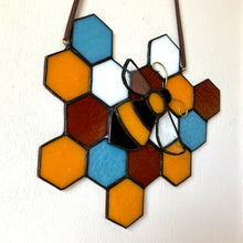 Load image into Gallery viewer, Honeybee