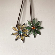 Load image into Gallery viewer, Flower Suncatcher (Single, Duo, Trio)