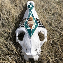 Load image into Gallery viewer, The Onyx Horse