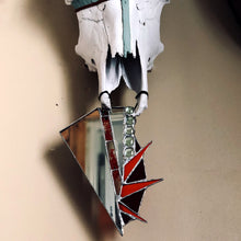 Load image into Gallery viewer, The Seaglass Skull